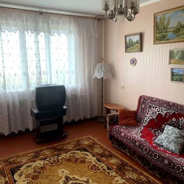 Академіка Павлова вул., 130