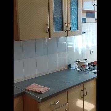 Небесної Сотні просп. (Маршала Жукова), 51