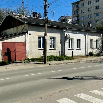 Шухевичів вул., 49