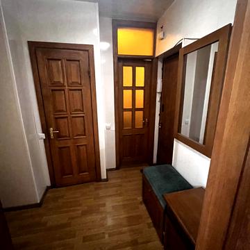 Олександра Поля просп. (Кірова), 42-А