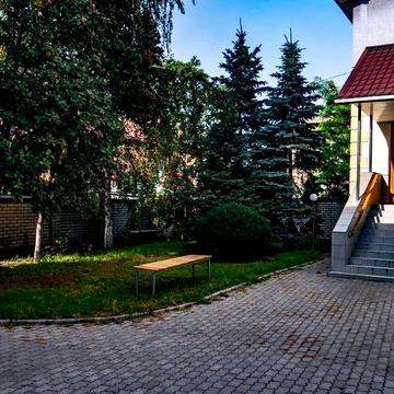 Михайла Грушевського вул. (Карла Лібкнехта), 33