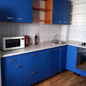 Ованеса Туманяна вул., 8