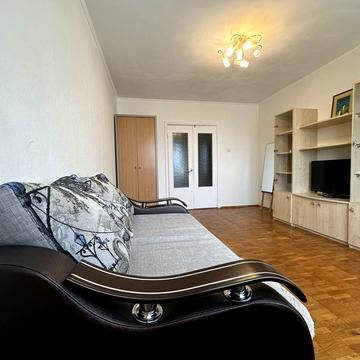 Оноре де Бальзака вул., 54