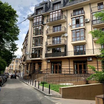 Оскара Кольберга вул., 3а
