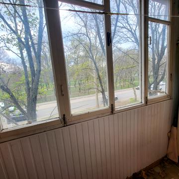 Героїв Крут вул. (Валентини Терешкової), 16