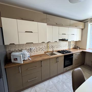 Незалежності вул., 136