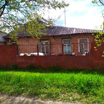 Зєднана вул., 23/98