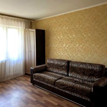 Олександра Поля просп. (Кірова), 48-Б
