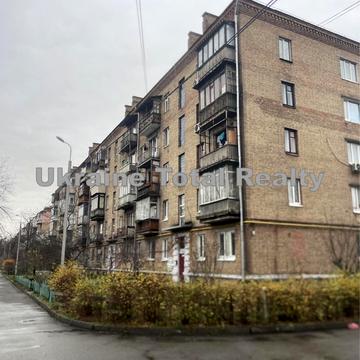 Пластова вул. (Івана Сергієнка), 17
