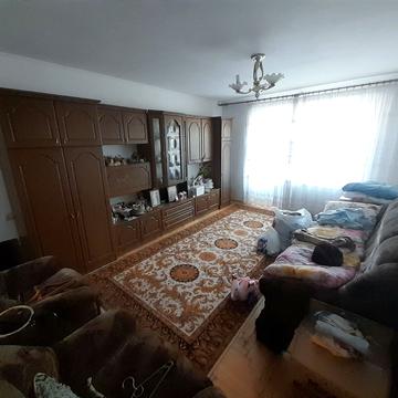 Євгена Коновальця вул., 146