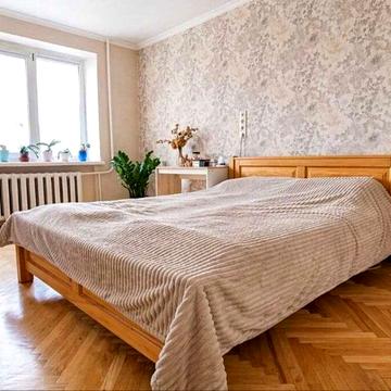 Олександра Архипенка вул. (Мате Залки), 2/12