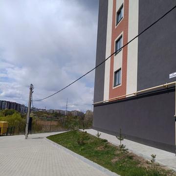Гетьманська вул., (Будинок 1)