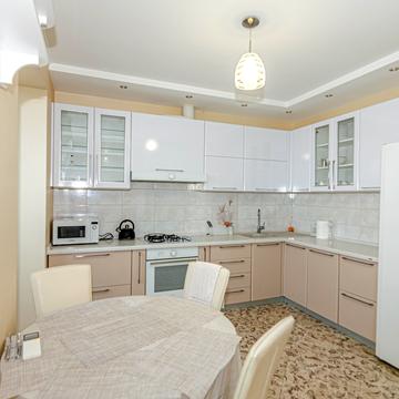 Соборності вул. (Жовтнева), 40В