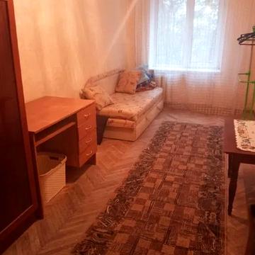Роксоляни вул., 5