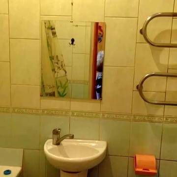 Каденюка вул., 32