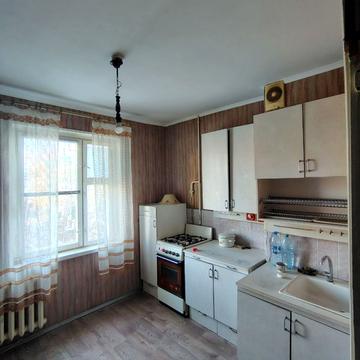 Євгена Чикаленка вул., 77