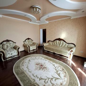 Середньофонтанська вул., 30