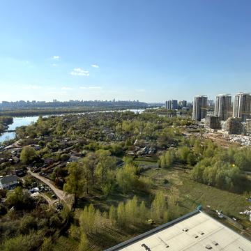 Дніпровська набережна вул., 20-Б