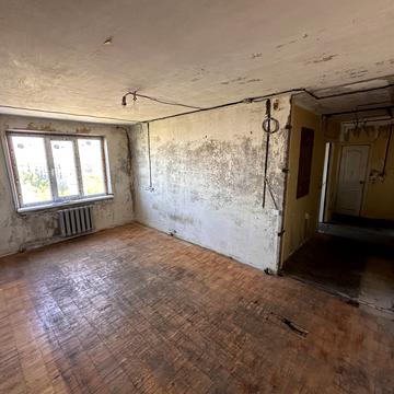 Ореста Левицького вул. (Академіка Курчатова), 7
