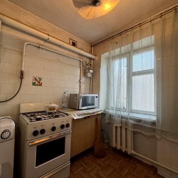 Середньофонтанська вул., 45