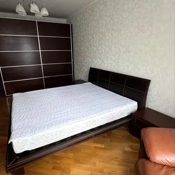 Олександра Мишуги вул., 2