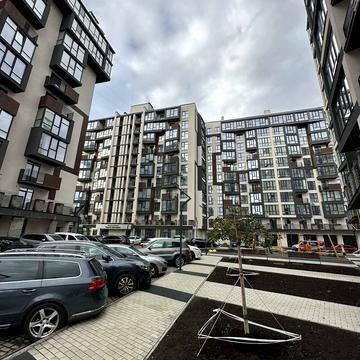 Подільська вул., 10/5 к2