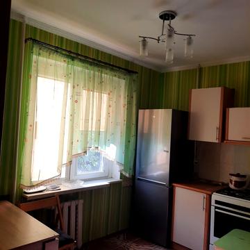 Сімї Глодан вул., 27