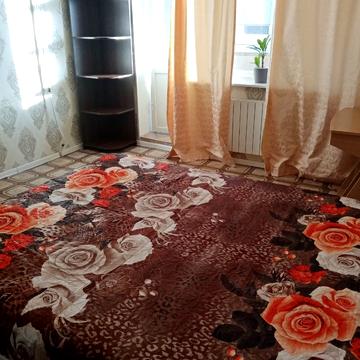 Шкільний пров., 3