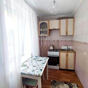 Степана Бандери вул., 62а