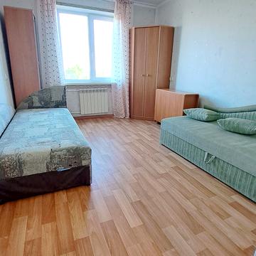 Генерала Момота вул. (Луначарського), 5