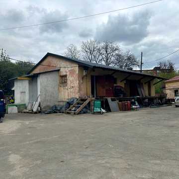 Небесної Сотні вул. (Кіквідзе), 34