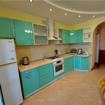 Євгена Чикаленка вул., 59г