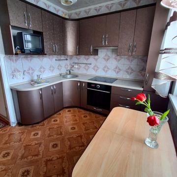 Степана Олійника вул., 5