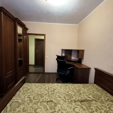 Максима Залізняка вул., 36
