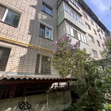 Льотна вул. (Червоногвардійська), 10