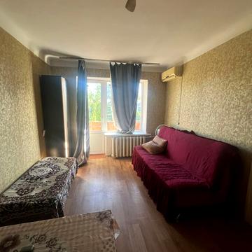 Авіаконструктора Антонова вул., 10