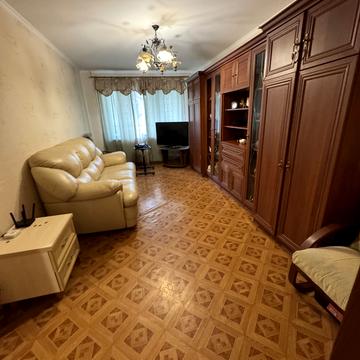 Євгена Танцюри вул. (Генерала Петрова), 76