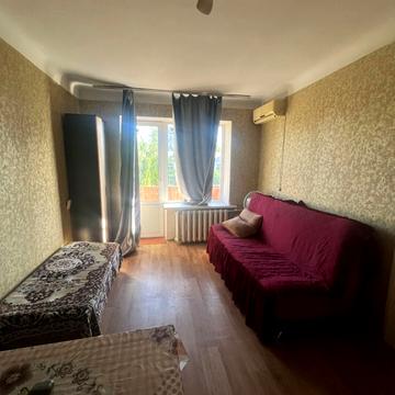 Авіаконструктора Антонова вул., 10