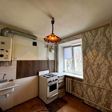 Камянецька вул., 67