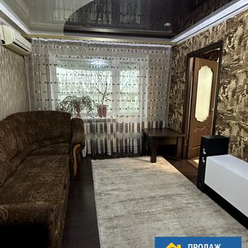 Михайла Грушевського вул., 32