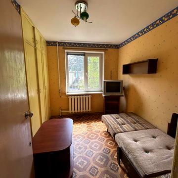 Героїв Крут вул. (Валентини Терешкової), 45