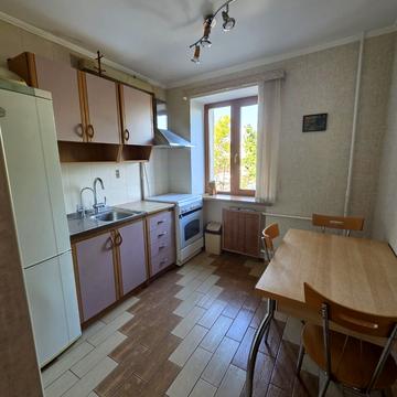 Олексія Вадатурського вул. (Маршала Малиновського), 57