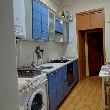 Розкидайлівська вул., 6