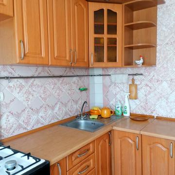 Каштанова вул., 13