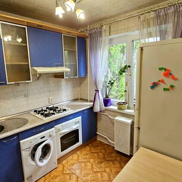 Академіка Філатова вул., 66
