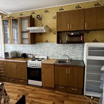 Івана Дяченка вул., 13