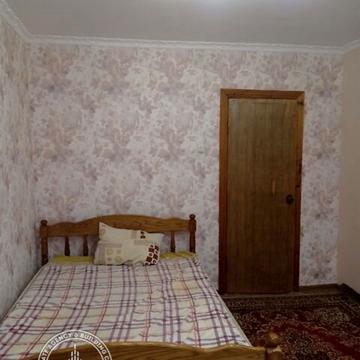 Івана Миколайчука вул., 60