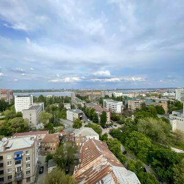 Дмитра Яворницького просп. (Карла Маркса), 72-Б