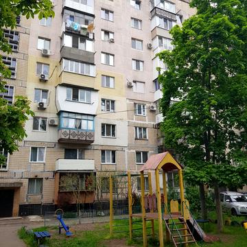 Геранієва вул., 12