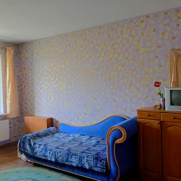 Гвардійська, 17